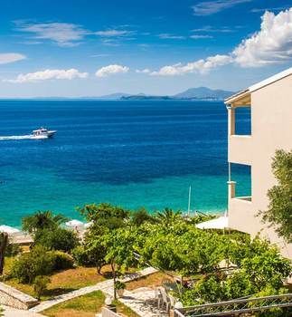 Krouzeri Beach Apartments Kentroma ภายนอก รูปภาพ