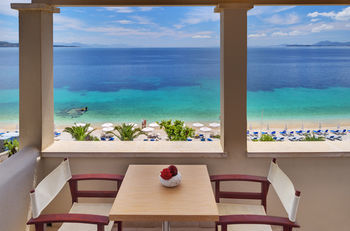 Krouzeri Beach Apartments Kentroma ภายนอก รูปภาพ